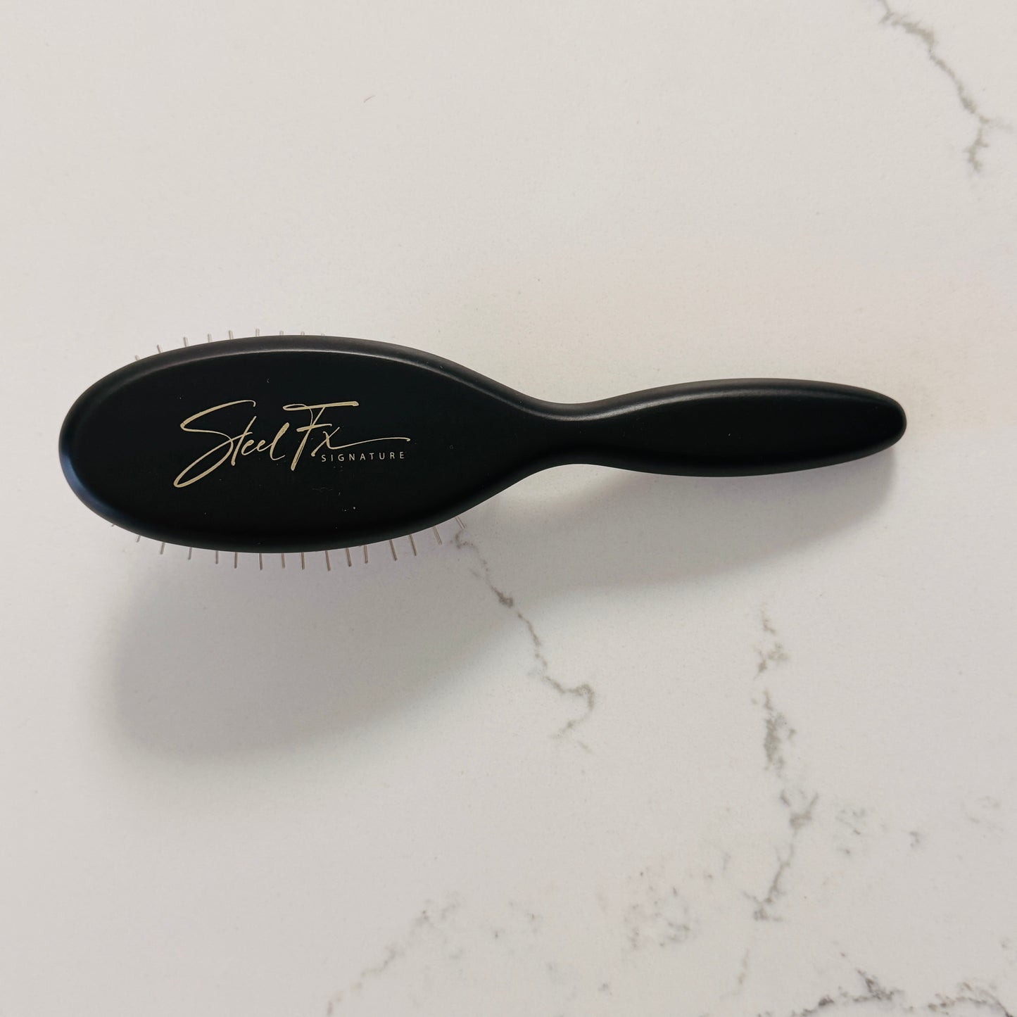 Small Oval Black Premium Brush